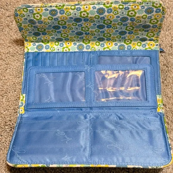 Vera Bradley Blue and Green Floral Tri fold Wallet with Magnetic Closure - Picture 4 of 6